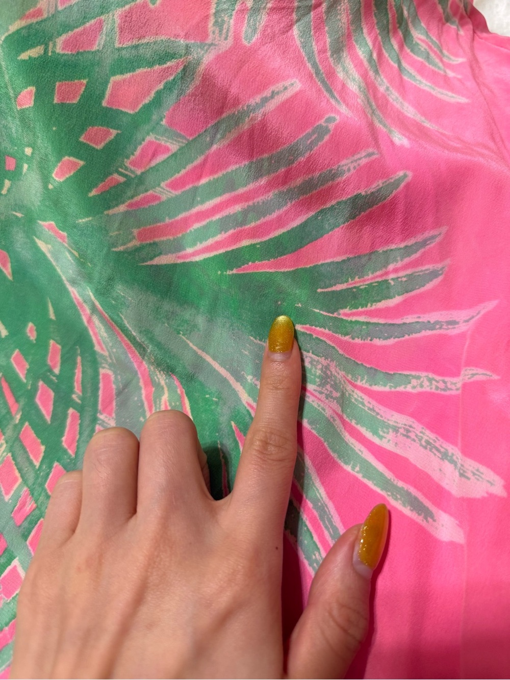 Lilly Pulitzer Julie Silk Caftan in size L with matching 2 piece beach bag - Picture 11 of 11